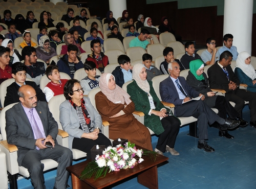 Launching the Future Scientists Competition 